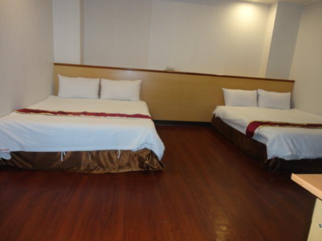 Yi Pin Yuan Hotel Tajnan Kültér fotó