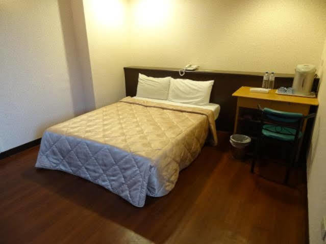 Yi Pin Yuan Hotel Tajnan Kültér fotó