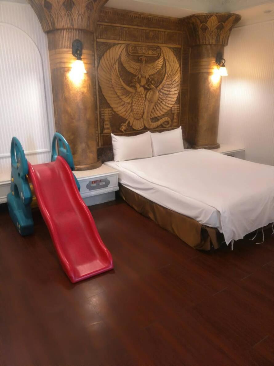 Yi Pin Yuan Hotel Tajnan Kültér fotó